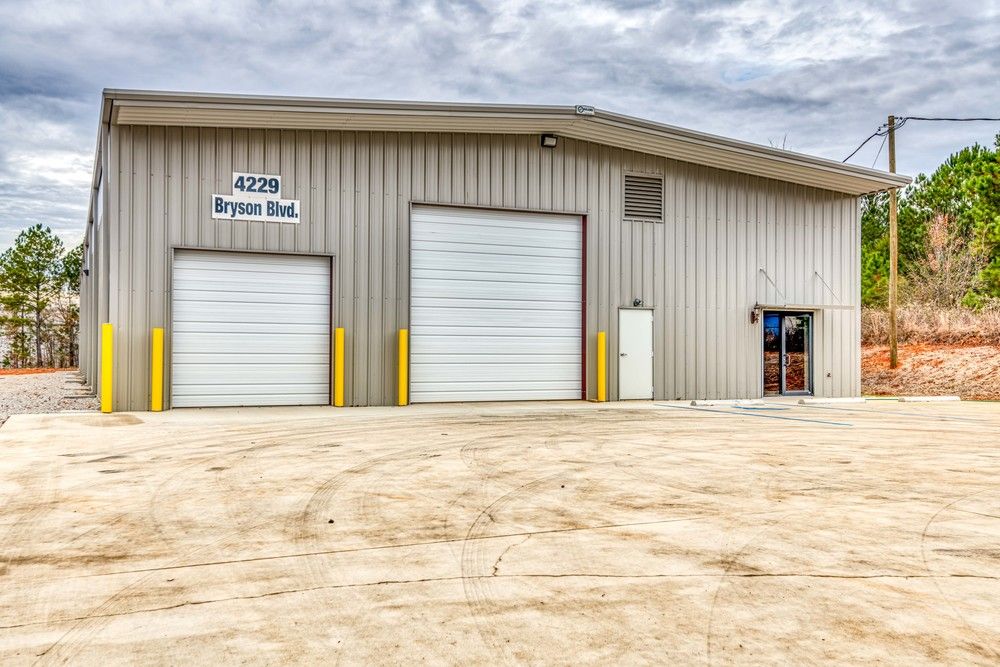 4229 Bryson Boulevard , Florence, AL 35630